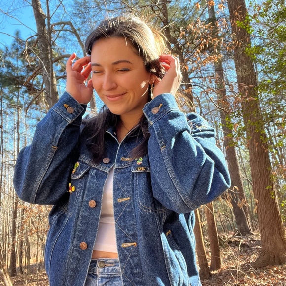 Meet your Posher, Logan - Picture 1 of 5